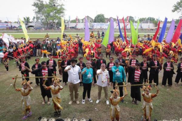 Buka Festival Karapan Sapi, Gus Muhaimin Salut Ketangguhan Warga Madura