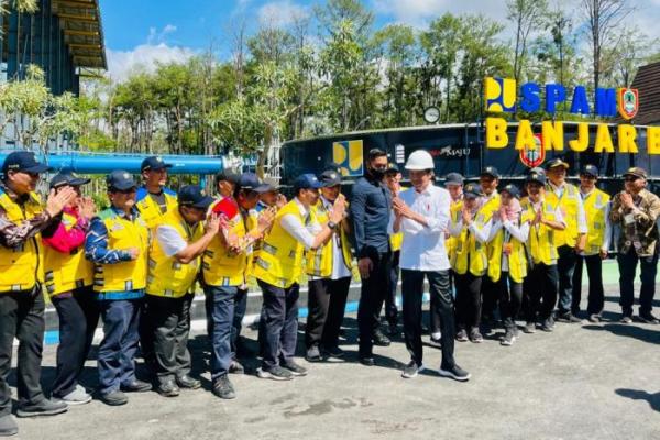 Presiden Jokowi Resmikan SPAM Banjarbakula, Suplai Air Minum ke-60 Ribu Rumah