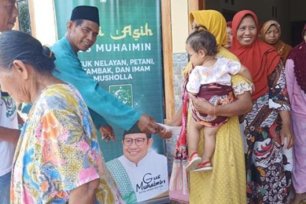 Ribuan Warga Lamongan Terima Zakat Mal Gus Imin