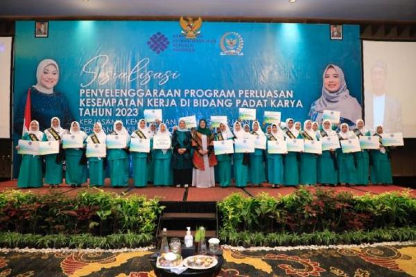 Pemerintah Dorong Peningkatan Produktivitas Perempuan Melalui Wirausaha