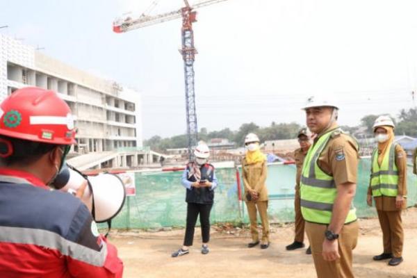 Bupati Tangerang Ahmed Zaki Tinjau Pembangunan RSUD Tigaraksa dan Proyek Jalan