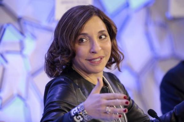 CEO Baru Twitter Linda Yaccarino Resmi Menjabat