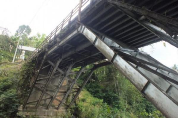 Diterjang Banjir Bandang, Pemerintah Ganti Jembatan Kali Glidik II Secara Permanen