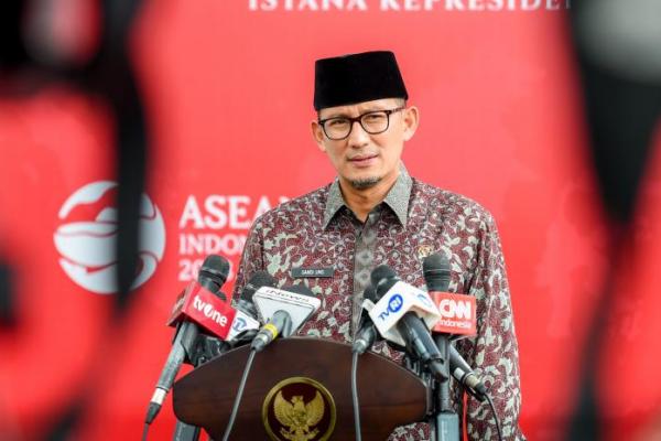 Menparekraf Targetkan Kunjungan Wisman Tahun 2024 Sebanyak 17 Juta