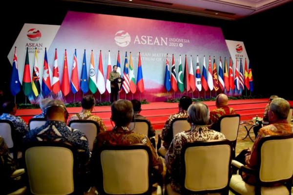 Presiden Jokowi Tegaskan ASEAN Tidak Boleh Jadi Ajang Persaingan