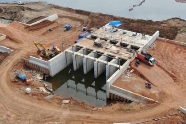 Pemerintah Terus Rampungkan Pembangunan Infrastruktur Pengendali Banjir di Pekalongan
