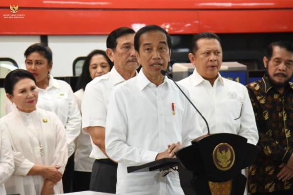 Presiden Jokowi Resmikan LRT Terintegrasi Jabodebek, Harap Urai Kemacetan