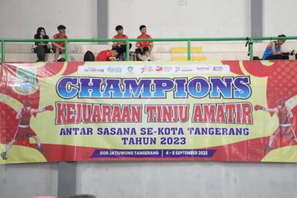 Dispora Gelar Kejuaraan Tinju Amatir se Kota Tangerang