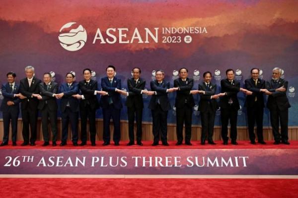 Pimpin KTT ASEAN Plus Three, Jokowi Ungkap Pentingnya Jaga Perdamaian Kawasan