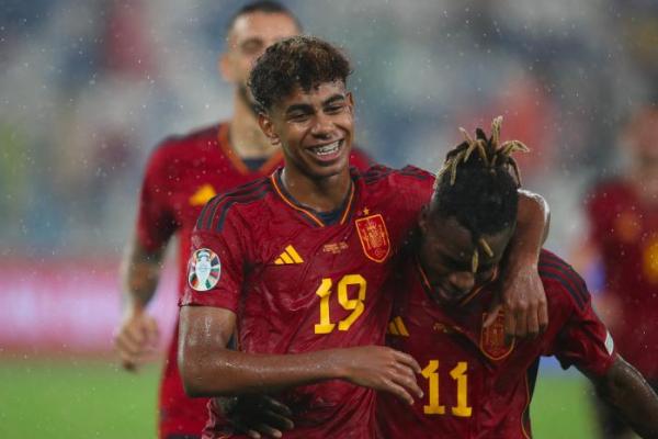 Lamine Yamal Cetak Rekor Pemain Termuda Timnas Spanyol Senior