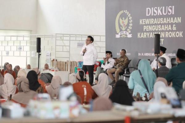 Jokowi Ajak Makan Siang Tiga Capres, Gus Imin: Kepala Negara Harus Netral