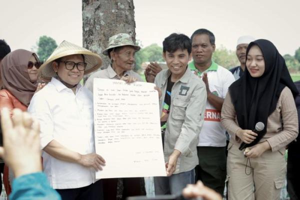 Dukung AMIN, Petani Klaten Beri 7 Mandat pada Gus Imin