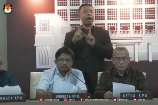 KPU RI Tetapkan Tiga Pasangan Capres-Cawapres Sebagai Peserta Pemilu 2024