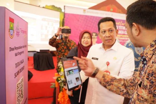 Tugu Titik Baca dan Aplikasi Pustaka Gemilang Tangerang Resmi Diluncurkan