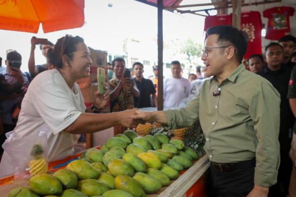 Sambangi Pasar Chinatown, Gus Imin Sapa Pedagang dan Temu Tokoh Tionghoa