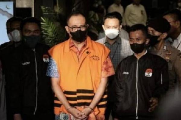 Terdakwa Rafael Alun Dituntut 14 Tahun Penjara Oleh JPU KPK