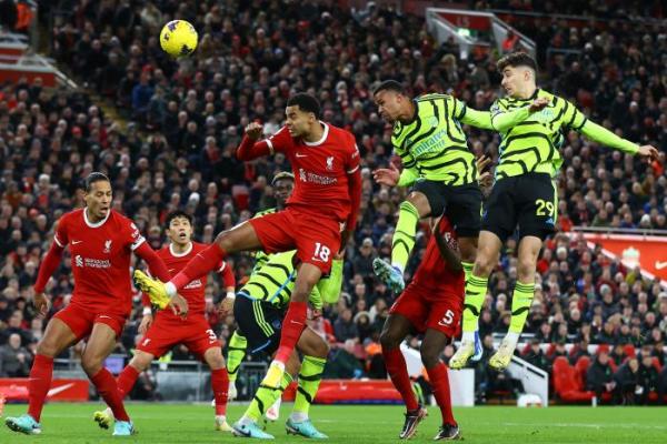 Liga Inggris: Liverpool Tertahan di Anfield, Arsenal Amankan Puncak Klasemen