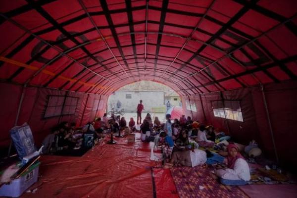 Kemensos RI Kirimkan Logistik dan Shelter Bantu Korban Gempa Sumedang