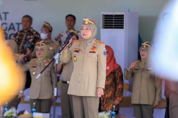 Menteri Ida Fauziyah Canangkan Bulan K3 Nasional 2024 di Smelter Freeport Gresik