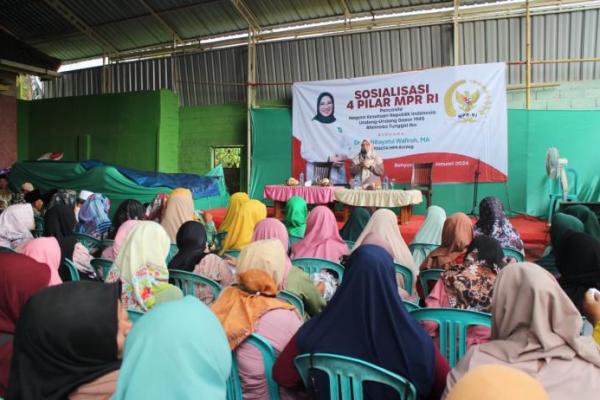 Sosialisasi 4 Pilar, Nduk Nik Sebut Demokrasi Sistem Paling Humanis