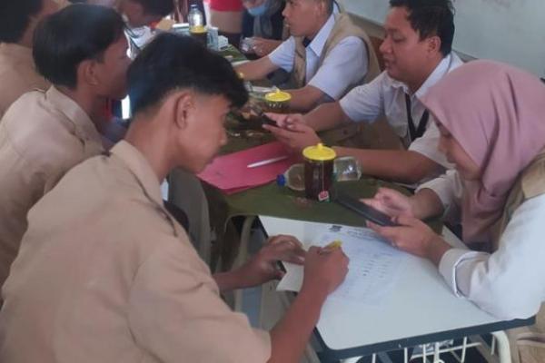 Puskesmas Kronjo Sosialisasi dan Skrining Perilaku Merokok pada Pelajar