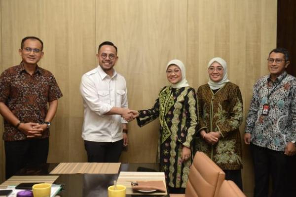 Di Sela Kunker di Kuala Lumpur, Menaker Ida Bertemu Menteri Sumber Manusia Malaysia