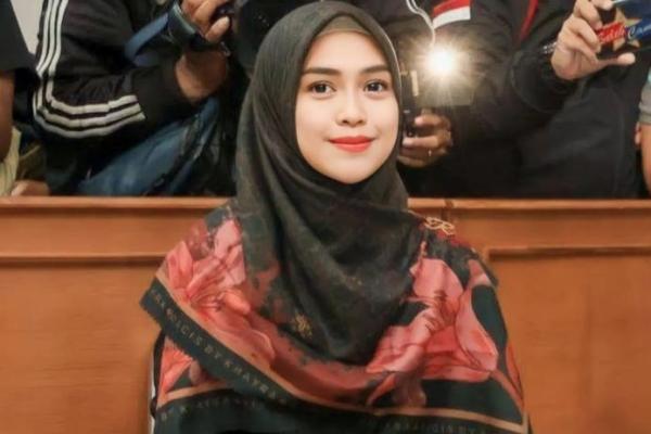 Resmi Cerai, Teuku Ryan Wajib Beri Nafkah 10 Juta Per Bulan ke Ria Ricis