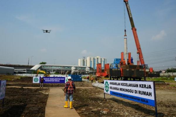 Tingkatkan Pelayanan Penumpang, Pemerintah Lakukan Pengembangan Stasiun Tanah Abang