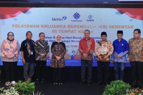 Kemnaker dan BKKBN Gelar Pelayanan KB Serentak di Tempat Kerja
