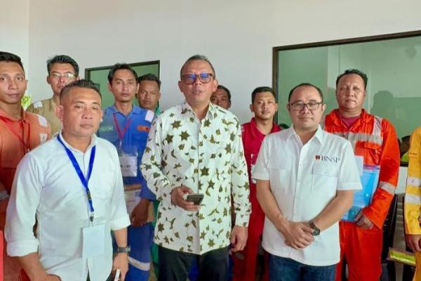 Jamin Daya Saing, BNSP Sertifikasi CPMI Welder Tujuan Korea Selatan