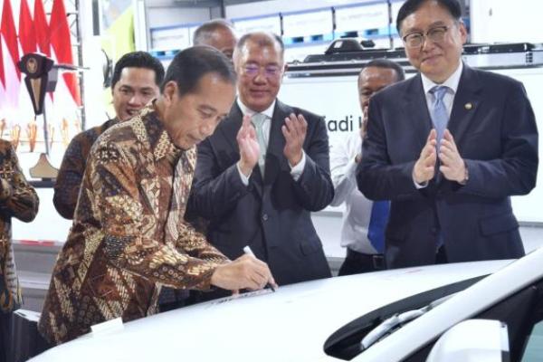 Pabrik Baterai Kendaraan Listrik Terbesar di Asia Tenggara Diresmikan di Karawang