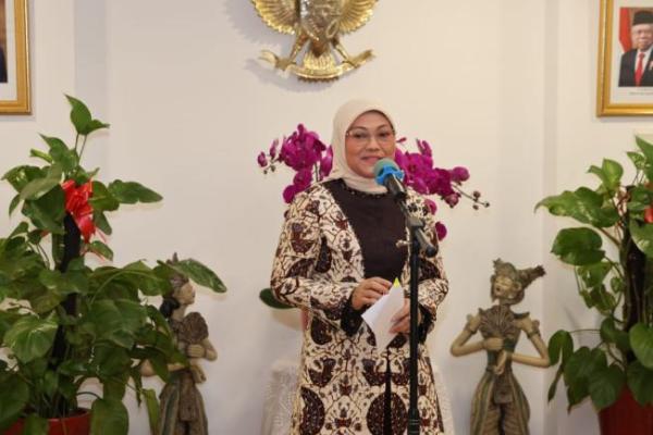 Menaker Ida dan Dubes RI untuk Tiongkok Bahas Kerja Sama Ketenagakerjaan