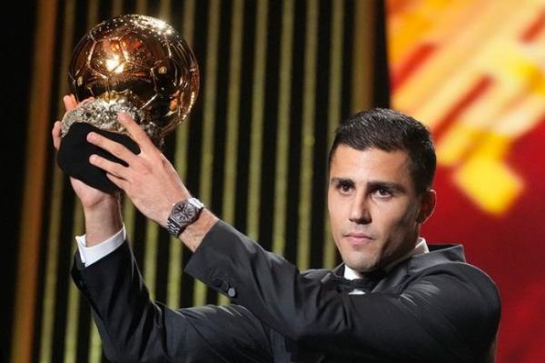 Kondisi Fisik Mulai Membaik, Rodri Bertekad Bisa Kembali Bermain