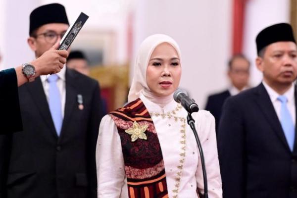 Presiden Prabowo Lantik Iffa Rosita sebagai Anggota KPU RI