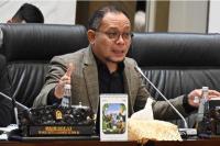 Soroti Isu Merger Grab-GoTo, Hanif Dhakiri Minta Negara Hadir