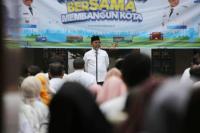 Cegah Stunting, Sachrudin Serahkan Bantuan Pangan ke 1000 Balita