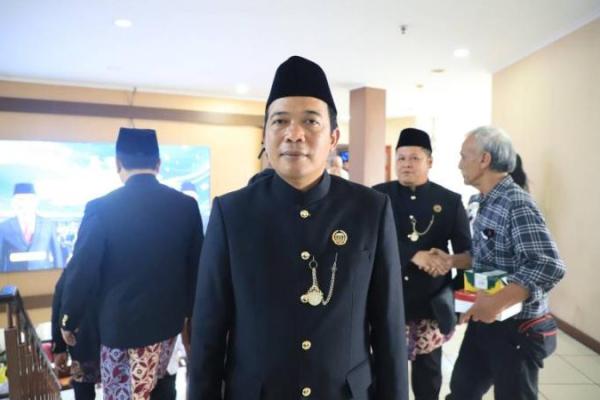 Ketua DPRD Rusdi Minta Perumda Tirta Benteng Tingkatkan Layanan Air Bersih