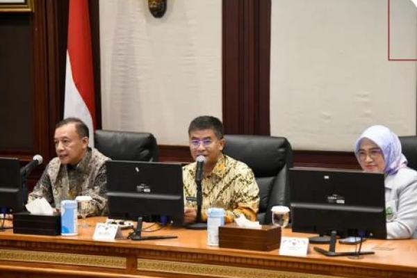 Wagub Erwan Ingin Jabar jadi Pionir Pengelolaan Ekonomi dan Keuangan Syariah