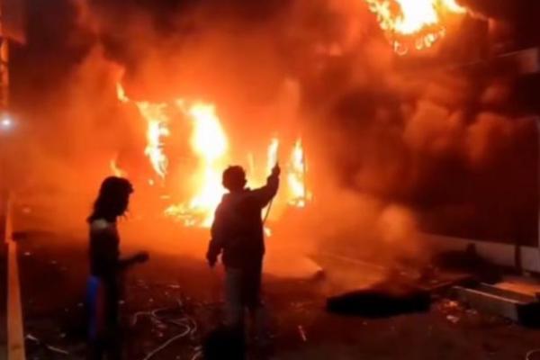 Api Lahap Kandang Ayam di Jember, Kerugian Capai Rp 4 Milliar