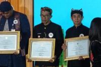 Konsisten Lestarikan Bahasa Using, Banyuwangi Raih Penghargaan Nasional Dari Kemendikdasmen