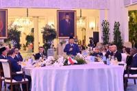 Viral Minuman Jamuan Prabowo untuk Presiden Macron, Seskab Teddy: 100 Persen Jus
