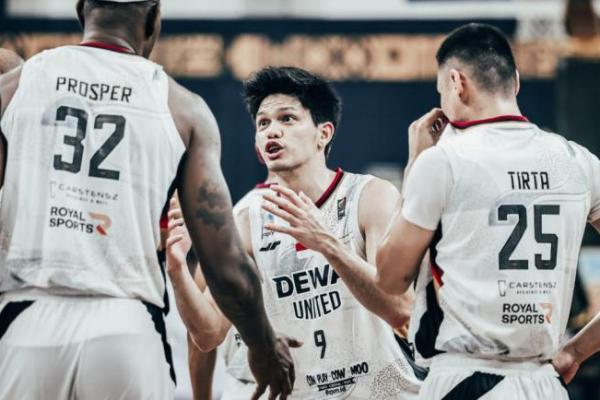 Dewa United Banten Belum Tergoyahkan di Puncak Klasemen IBL 2025