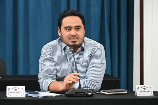 Anggota Komisi II DPR Ahmad Irawan Kritik Usulan Batas Usia Pensiun ASN 70 Tahun