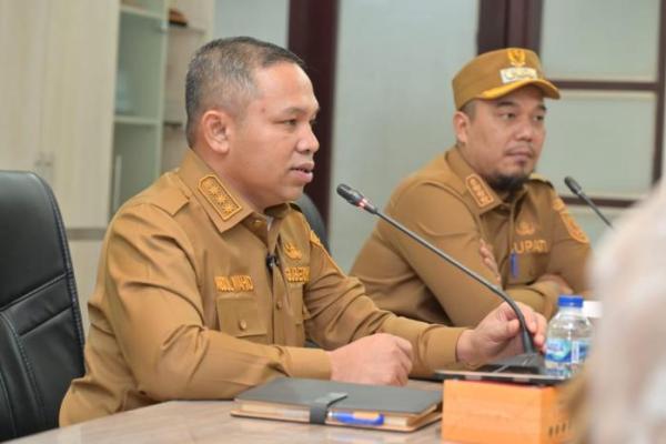 Temui Gubri, Bupati Inhu Sampaikan Keluh Kesah Daerah