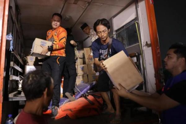 BPBD Distribusikan Bantuan untuk Korban Kebakaran di Jakarta Utara
