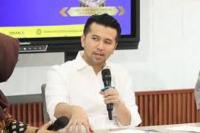 Plt Gubernur Jatim Bahas SPMB 2025 Lewat Podcast Interaktif