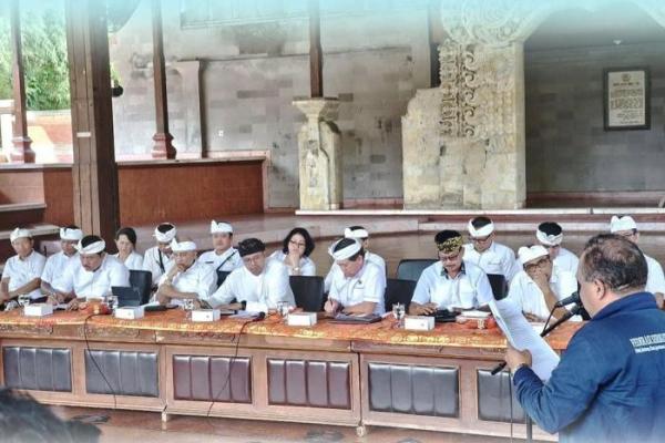 Serahkan 11 Tuntutan, Aliansi Perjuangan Rakyat Dialog Terbuka Bersama DPRD dan Pemprov Bali