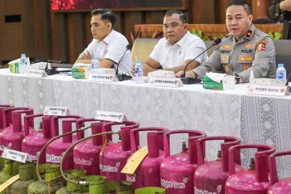 Bareskrim Ungkap Pengoplosan LPG di Sidoarjo, Negara Rugi Rp7,9 M
