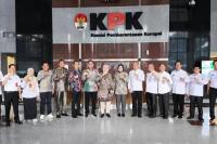 Bupati dan DPRD Lumajang Audiensi ke KPK, Targetkan Zero Korupsi