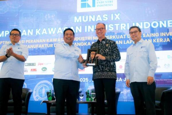 Pemerintah Perkuat Kawasan Industri Menuju Daya Saing Global
